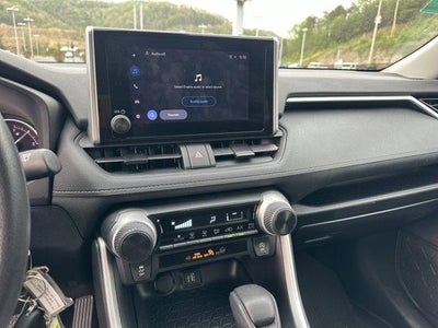 2024 Toyota RAV4 LE AWD (Natl)