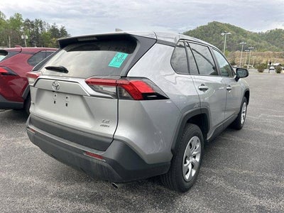 2024 Toyota RAV4 LE AWD (Natl)