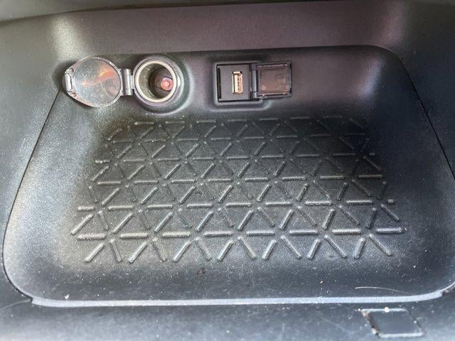 2021 Toyota RAV4 LE FWD (Natl)