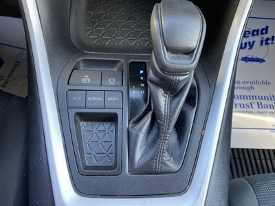 2021 Toyota RAV4 LE FWD (Natl)