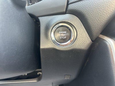 2025 Toyota RAV4 XLE AWD (Natl)