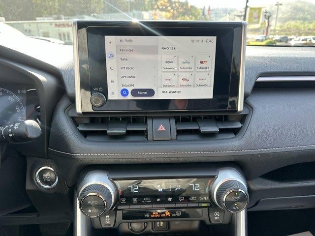 2025 Toyota RAV4 XLE AWD (Natl)