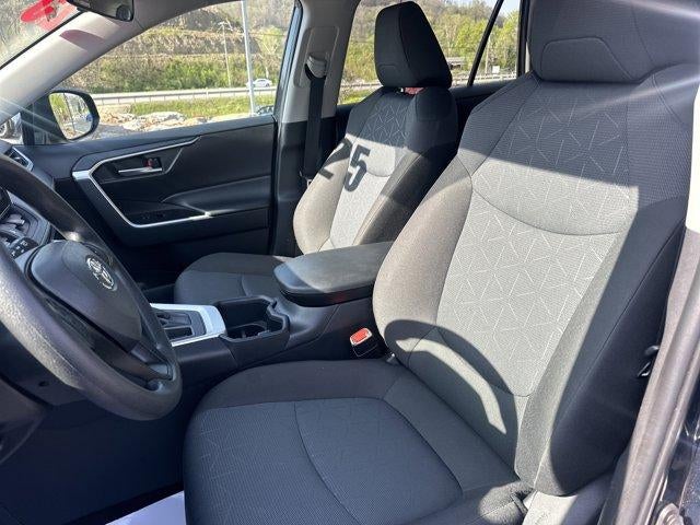 2025 Toyota RAV4 XLE AWD (Natl)