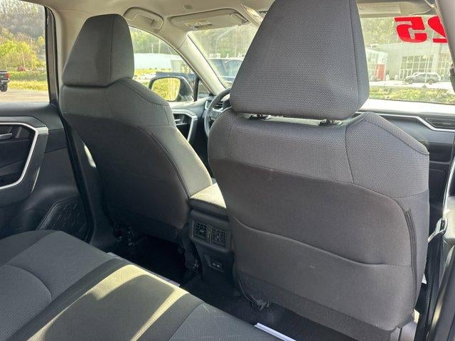 2025 Toyota RAV4 XLE AWD (Natl)