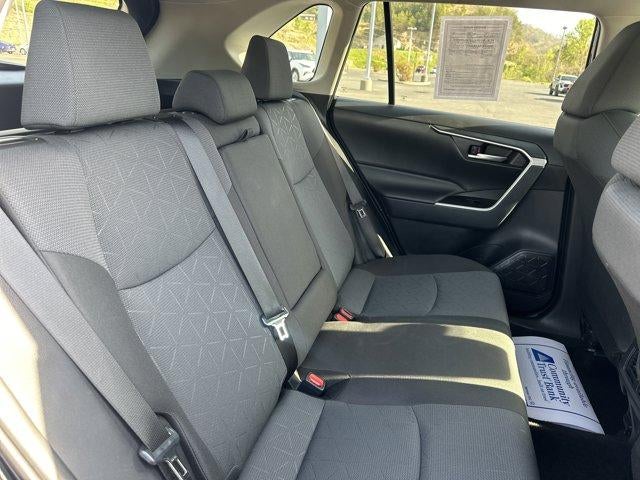 2025 Toyota RAV4 XLE AWD (Natl)