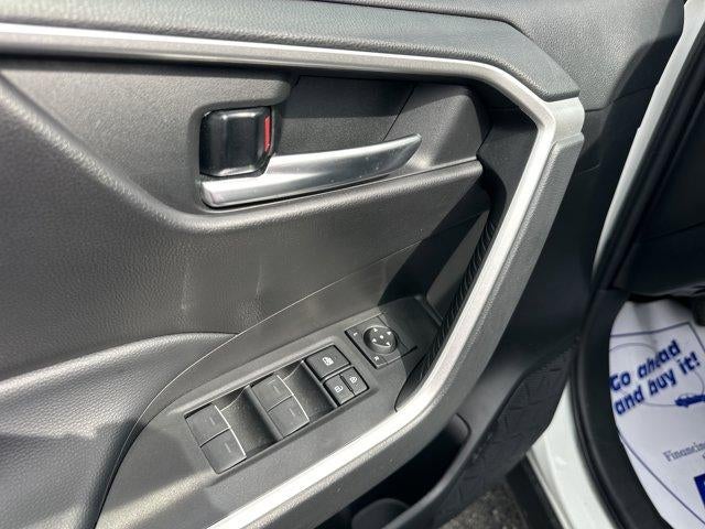 2023 Toyota RAV4 XLE AWD (Natl)