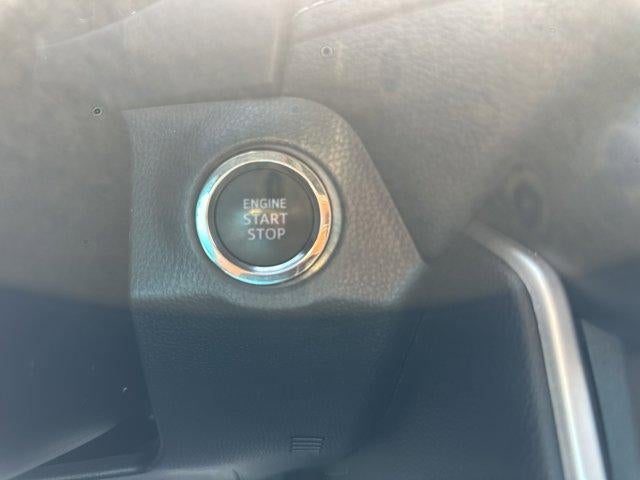 2025 Toyota RAV4 XLE AWD (Natl)