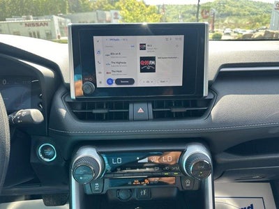 2025 Toyota RAV4 XLE AWD (Natl)