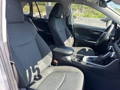 2025 Toyota RAV4 XLE AWD (Natl)