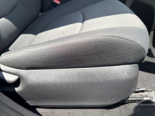 2020 Toyota RAV4 XLE FWD (GS)