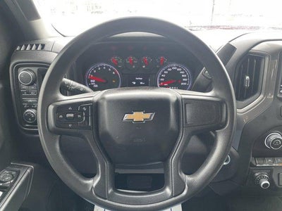 2022 Chevrolet Silverado 1500 Crew Cab Standard Box 4-Wheel Drive Custom