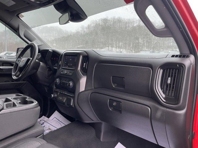 2022 Chevrolet Silverado 1500 Crew Cab Standard Box 4-Wheel Drive Custom