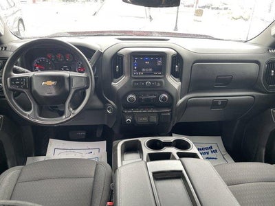 2022 Chevrolet Silverado 1500 Crew Cab Standard Box 4-Wheel Drive Custom