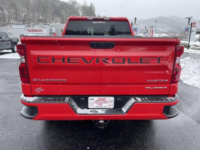 2022 Chevrolet Silverado 1500 Crew Cab Standard Box 4-Wheel Drive Custom