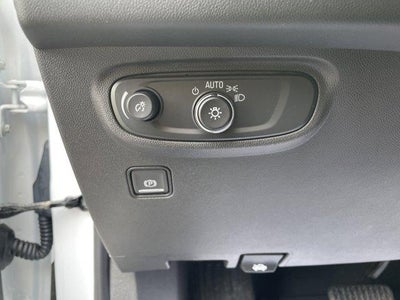 2024 GMC Terrain FWD 4dr SLE