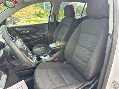 2024 GMC Terrain FWD 4dr SLE