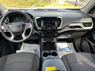 2024 GMC Terrain FWD 4dr SLE