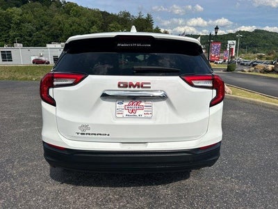 2024 GMC Terrain FWD 4dr SLE