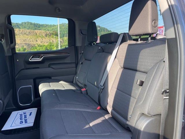 2022 GMC Sierra 1500 Crew Cab Short Box 4-Wheel Drive Elevation 3SB