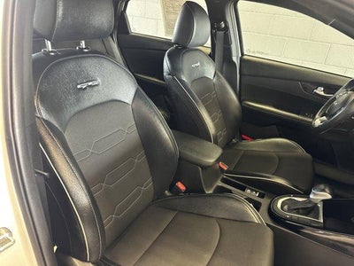 2023 Kia Forte GT-Line IVT