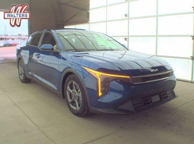 2025 Kia K4 LXS FWD