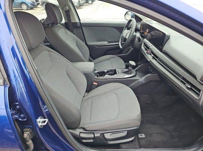 2025 Kia K4 LXS FWD