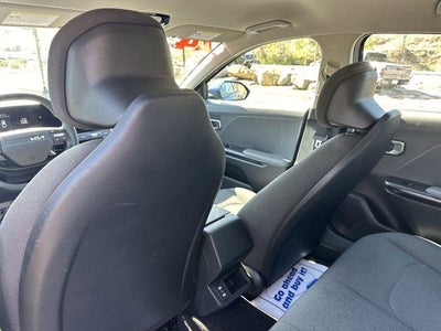 2025 Kia K4 LXS FWD