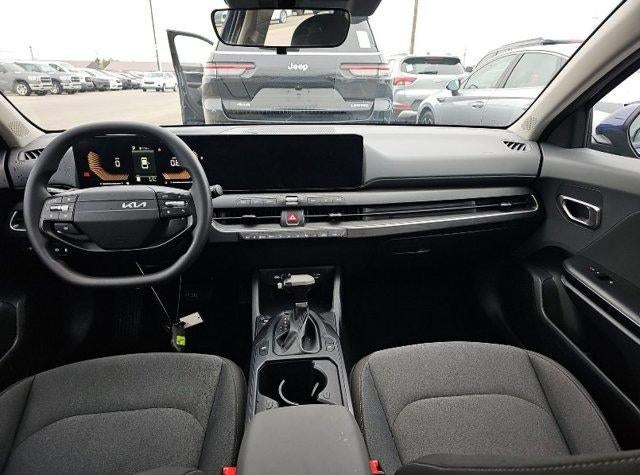 2025 Kia K4 LXS FWD