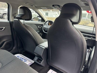 2025 Kia K4 LXS FWD