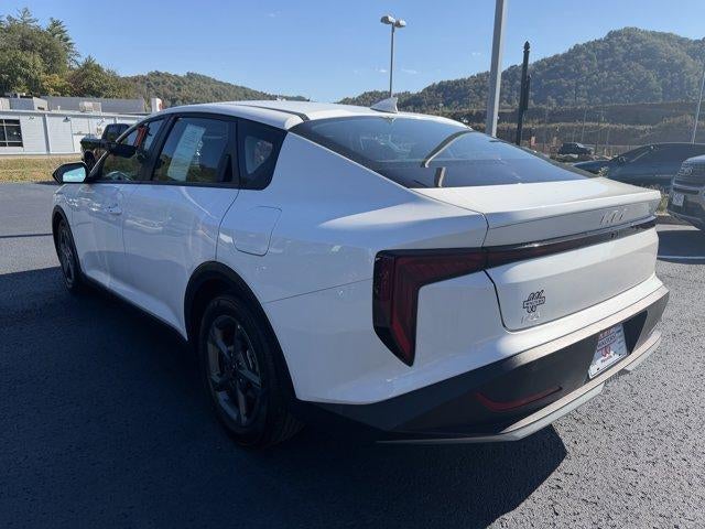 2026 Kia K4 LX Sedan