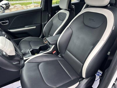 2025 Kia K4 GT-Line Turbo FWD