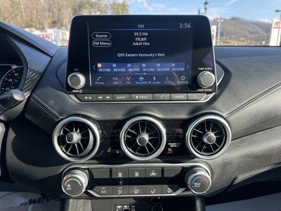 2022 Nissan Sentra SV CVT