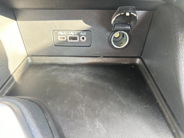 2022 Nissan Sentra SV CVT