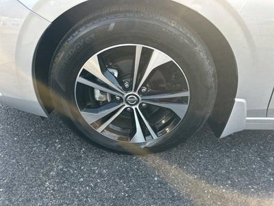 2022 Nissan Sentra SV CVT