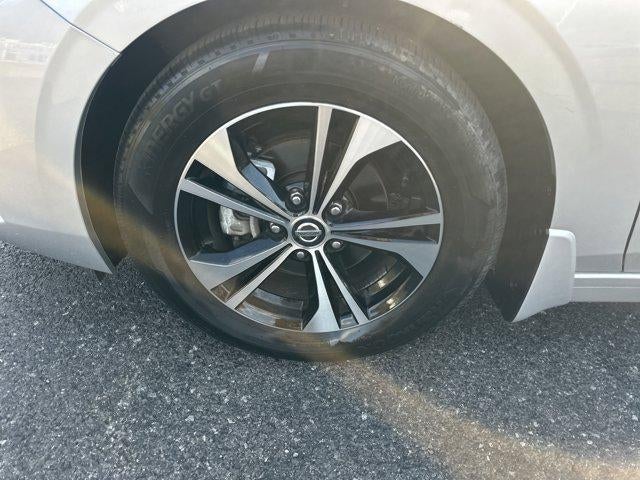 2022 Nissan Sentra SV CVT