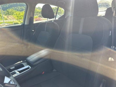 2024 Nissan Sentra SV CVT