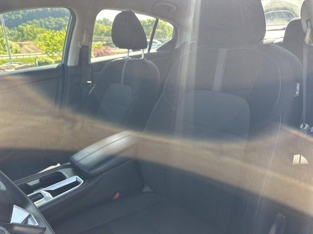 2024 Nissan Sentra SV CVT