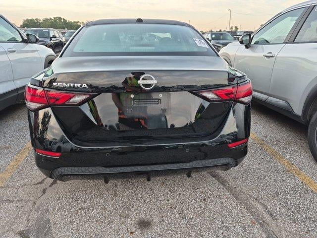 2025 Nissan Sentra SV CVT