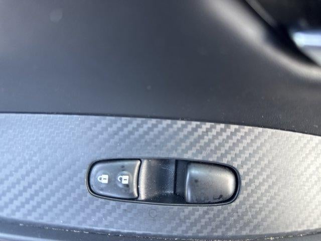 2025 Nissan Sentra SV CVT