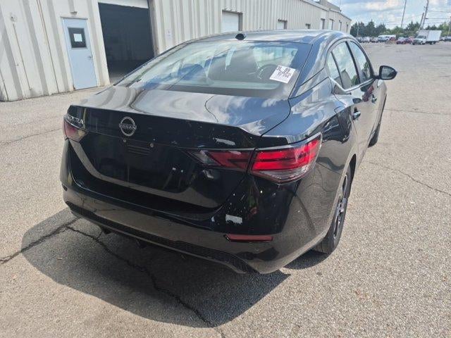 2025 Nissan Sentra SV CVT