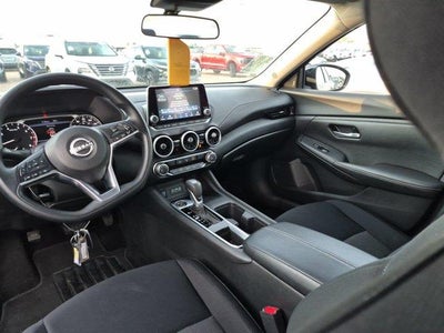 2025 Nissan Sentra SV CVT