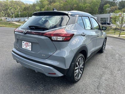 2024 Nissan Kicks SV FWD