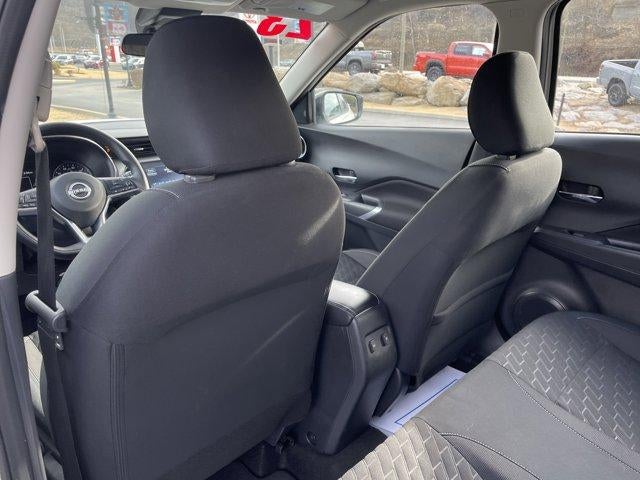 2023 Nissan Kicks SV FWD