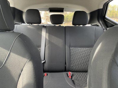 2023 Nissan Kicks SV FWD