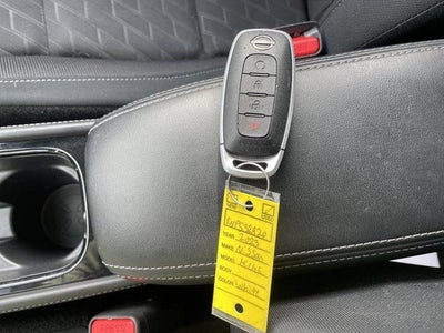 2023 Nissan Kicks SV FWD