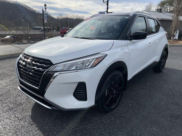 2023 Nissan Kicks SV FWD