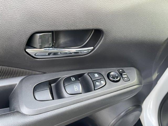 2023 Nissan Kicks SV FWD