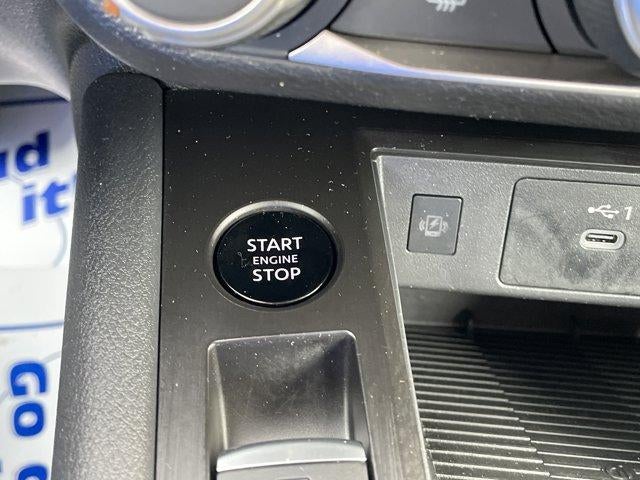 2025 Nissan Kicks SV FWD