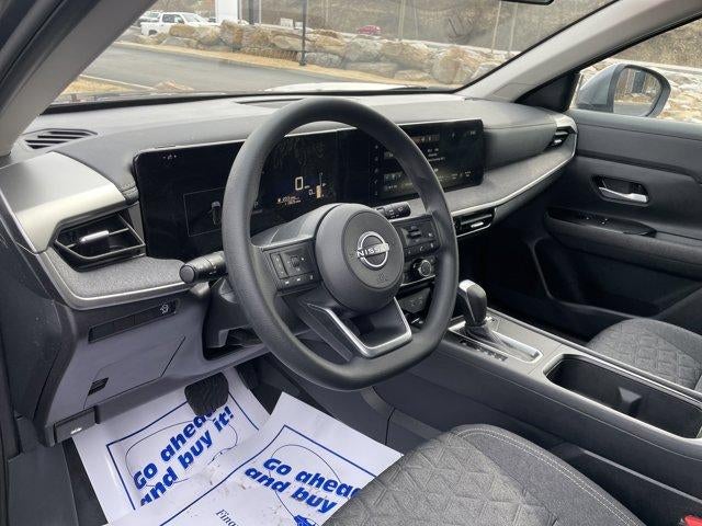 2025 Nissan Kicks SV FWD