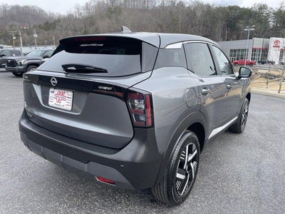 2025 Nissan Kicks SV FWD